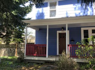 7905 SE Ash St, Portland, OR 97215