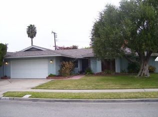 2042 S Capella Ct, Costa Mesa, CA 92626