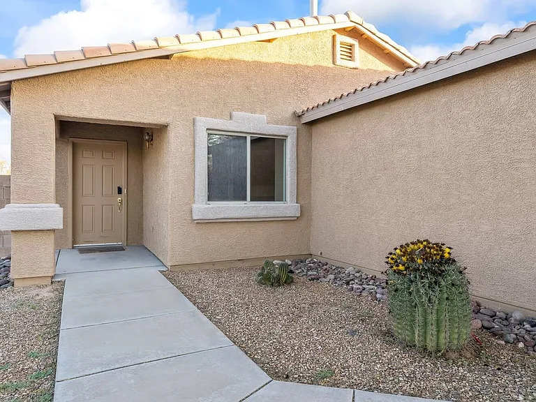 6322 W Desert Laurel Ln — Photo 4