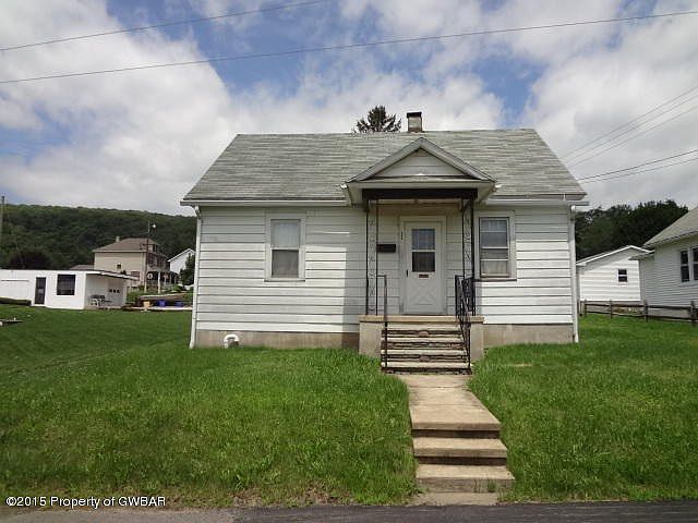 937 Narrow Street