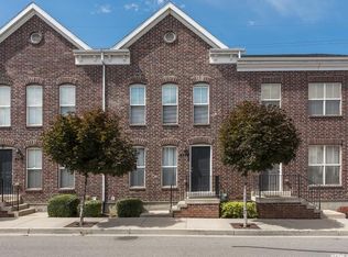 4776 S Huntly Dr, Murray, UT 84107