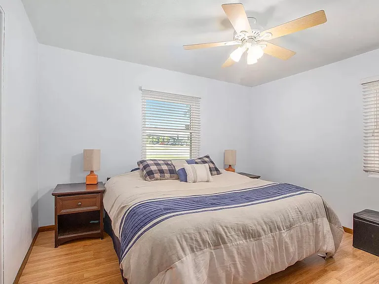 8321 S Sprinkle Rd — Photo 3