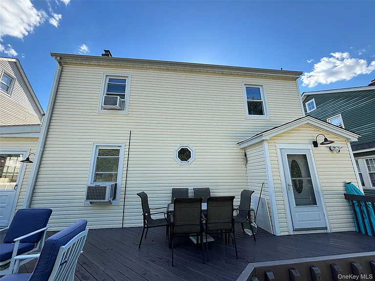 23 Perry Ave — Photo 45