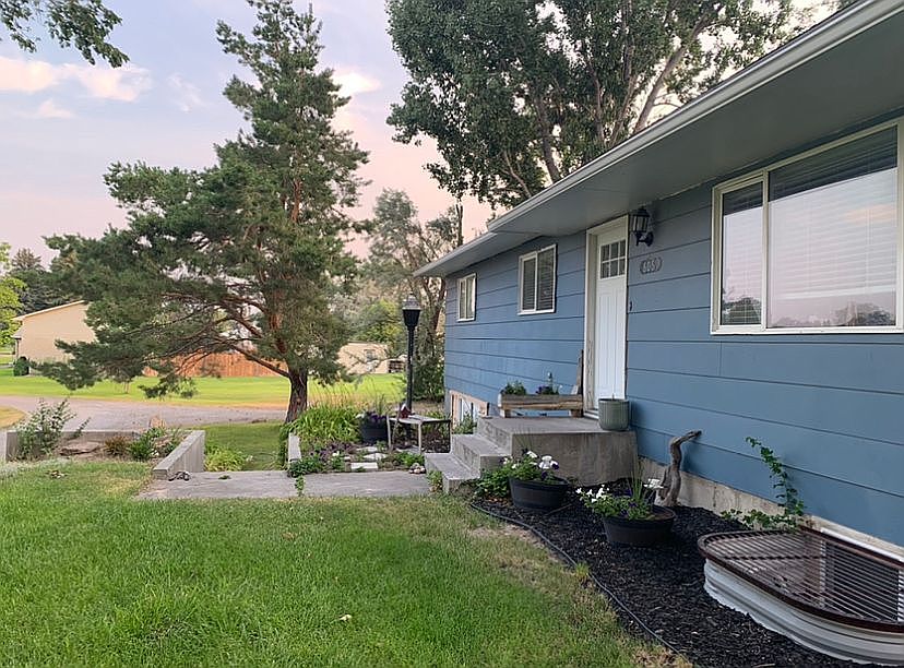 1st image of 606 S River Dr
