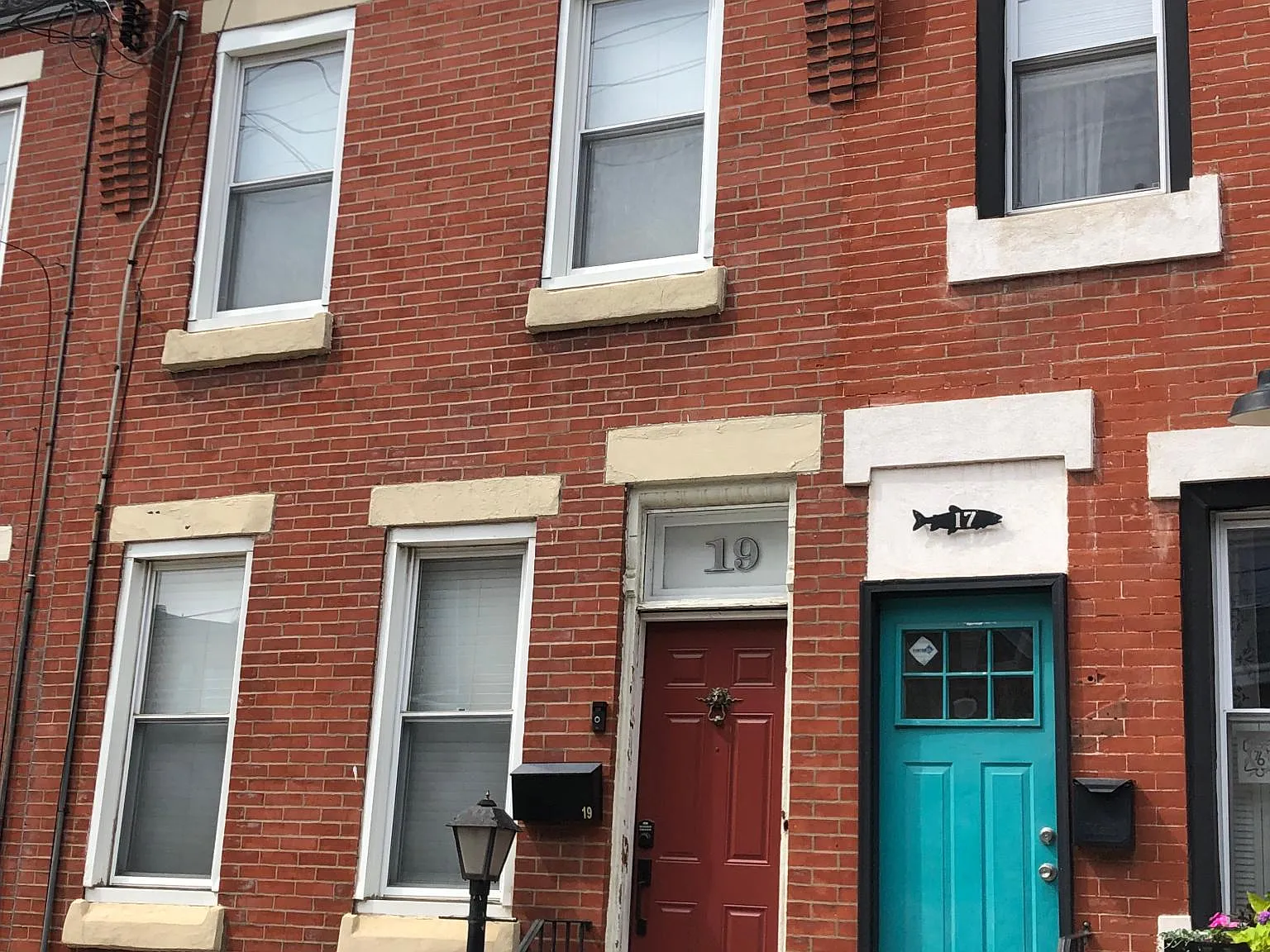 19 E Oxford St — Photo 1