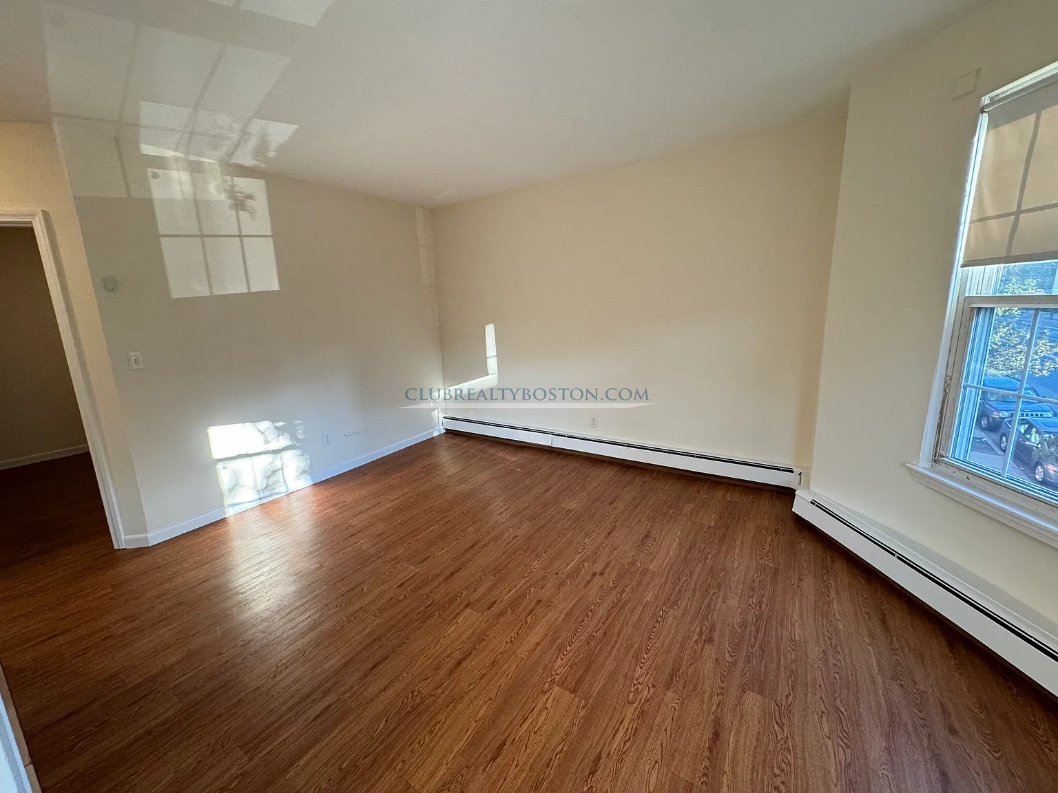 1 bed, 99999 sqft, $2,300 — Photo 4