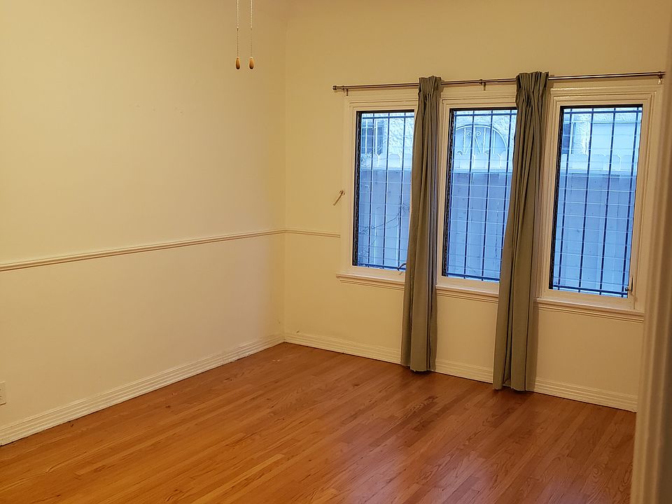 Bedroom #1