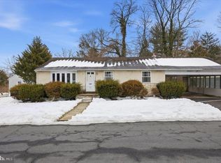 501 Windover Rd, Hatboro, PA 19040