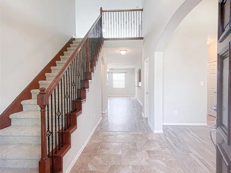6227 Carnaby Ln — Photo 3