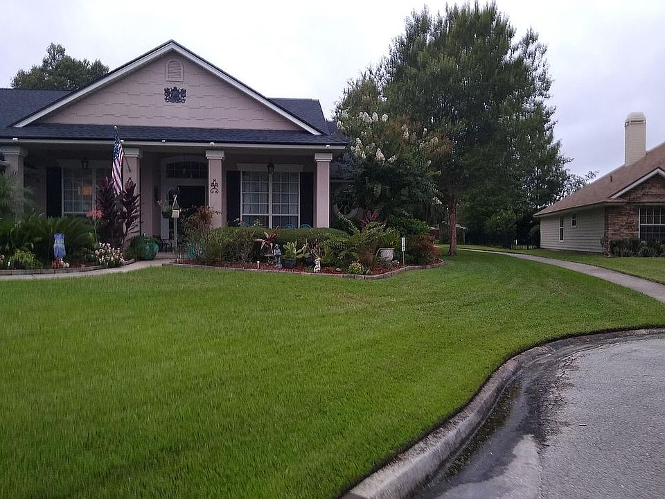 Up date front yard