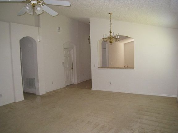 4th image of 18049 Falcon Green Ct