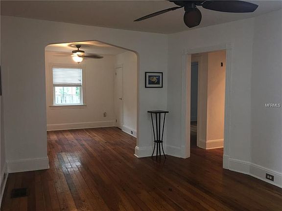 3rd image of 1075 21st Ave N