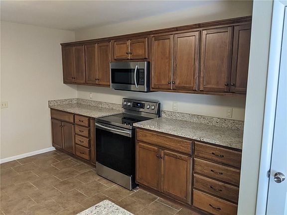 4th image of 6355 W Persimmon St