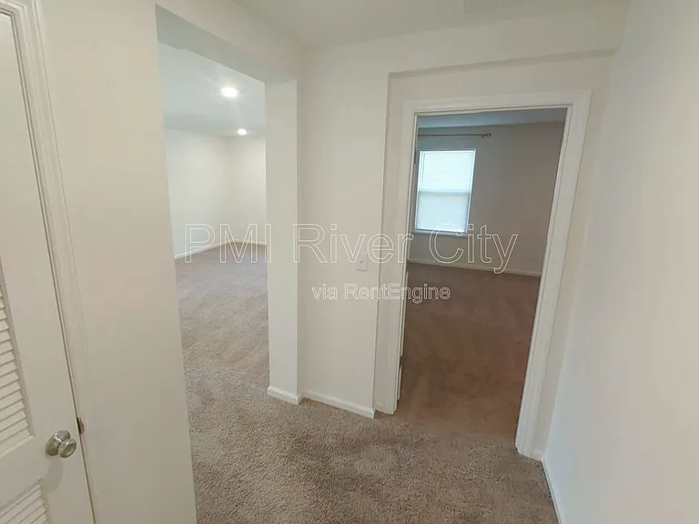 227 Boulder Ln — Photo 10