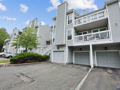 35 Markham Cir, Englewood, NJ, 07631