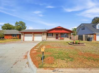 313 NW 63rd St, Lawton, OK 73505