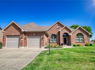 460 Thomas Dr, Springboro, OH 45066