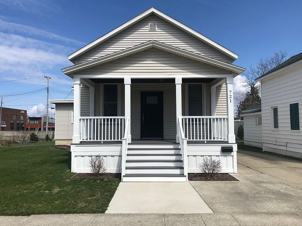 3 bedroom and 2 bath.