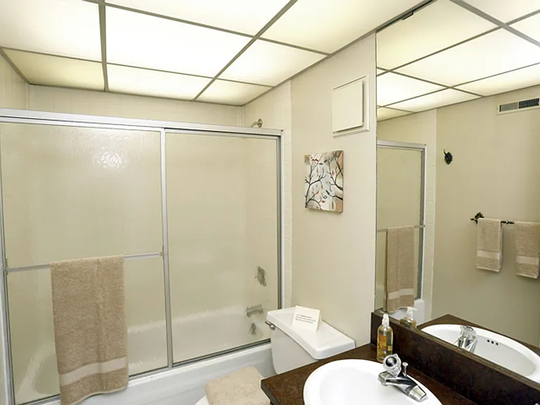 The Ravine Apartment Homes — Photo 35
