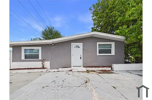 605 S Disston Ave Photo 1