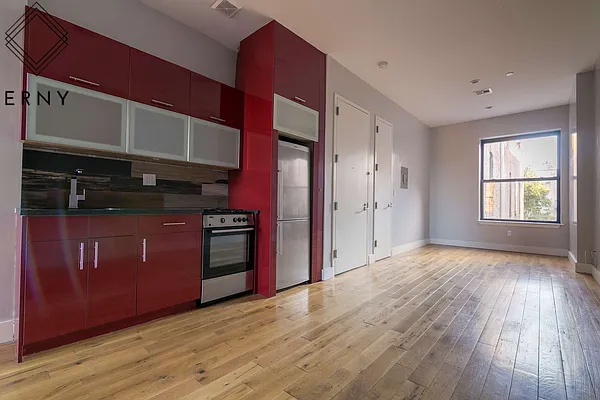 Rented by ERNY LLC | media 1