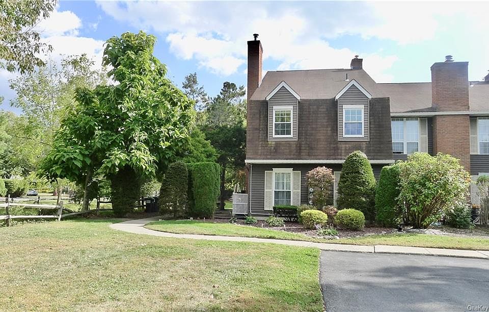 1st image of 94 Homestead Village Dr