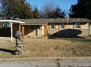 2403 NW 5th Pl, Lawton, OK 73507