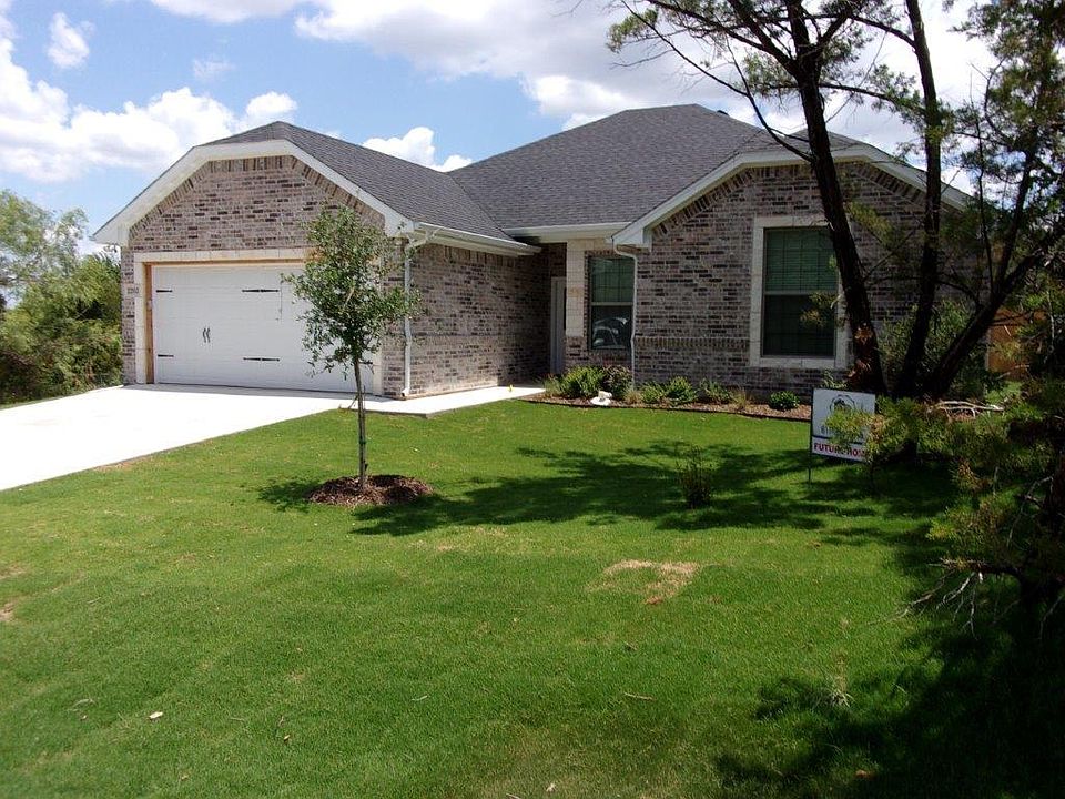 1st image of 2203 Navasota St
