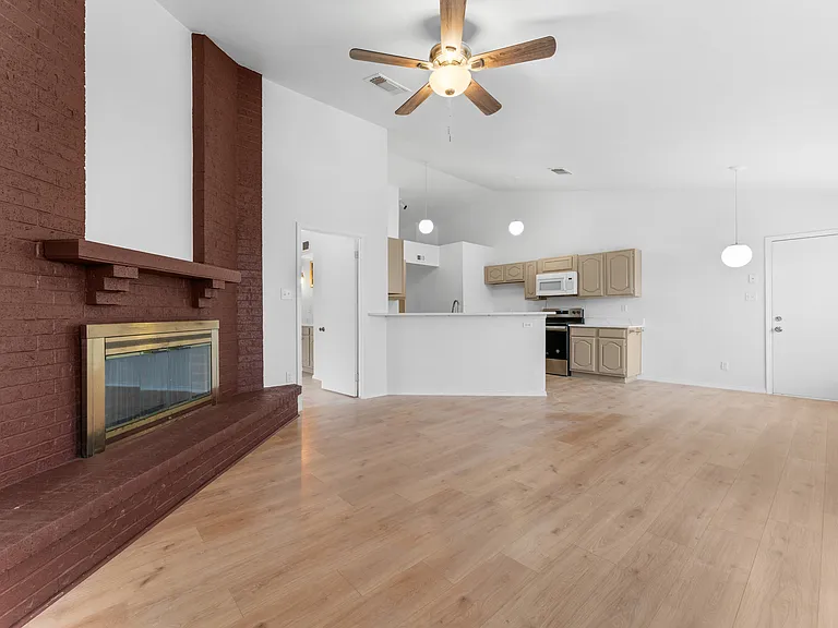 1035 Granite Ln — Photo 14