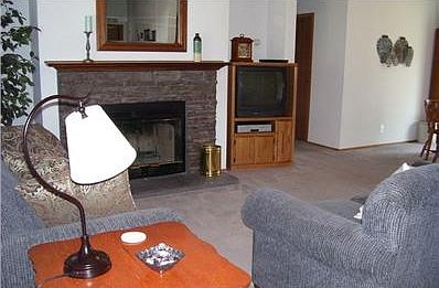 3rd image of 233 Meadowlark Ln