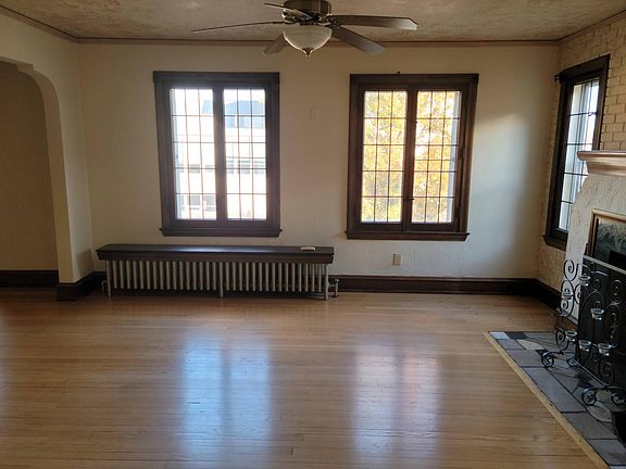 Living room windows with great morning light