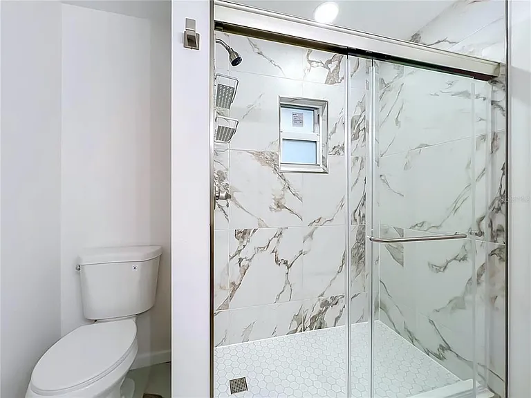 11148 Pinewood Cove Ln — Photo 55