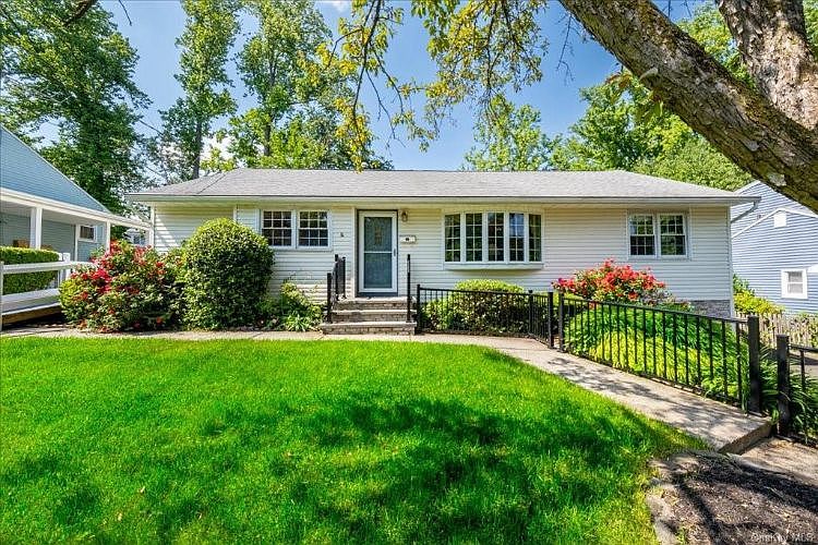 1st image of 22 Barnes Dr