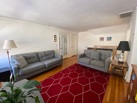 3rd image of 509 Highland Ave APT B