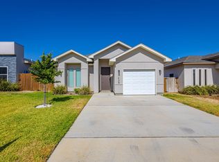 1428 Los Estribos Dr, Laredo, TX 78046