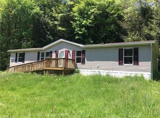 6014 Cedar Valley Rd, Burbank, OH 44214