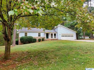 144 Oldwood Rd NE, Huntsville, AL 35811