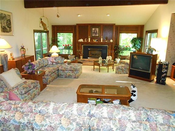 2nd image of 7630 Hidden Valley Dr