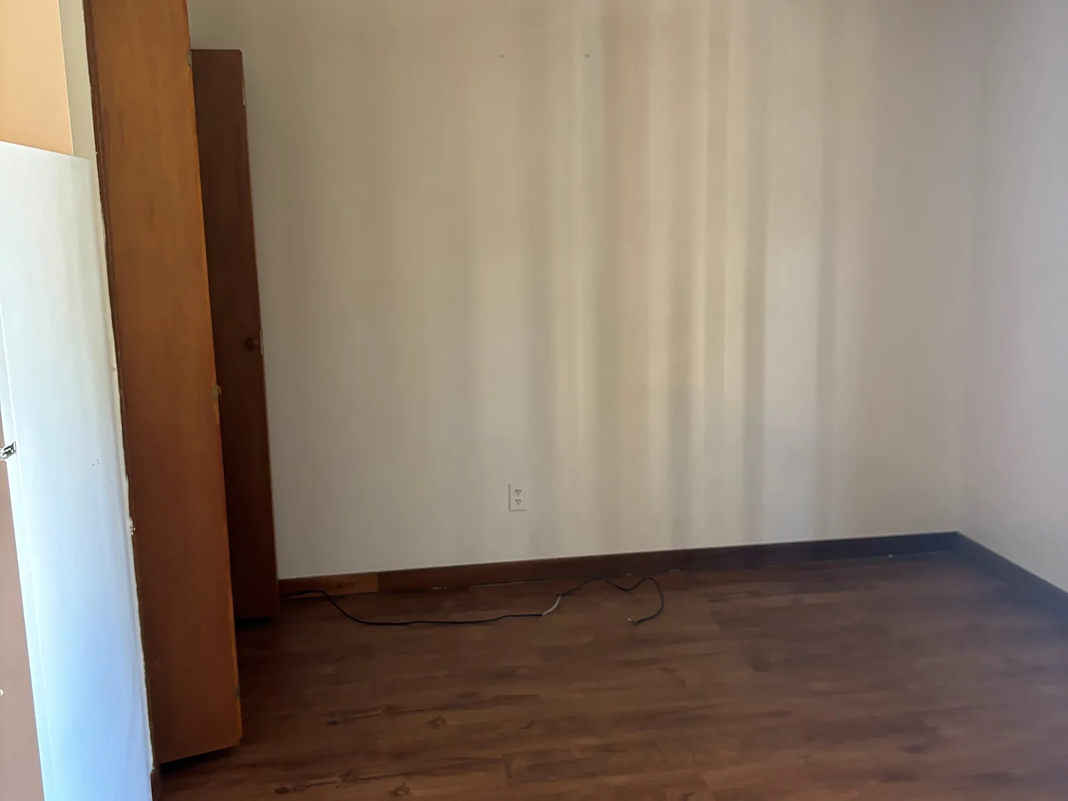 Hill Crest Court Apartments 3 — Photo 3
