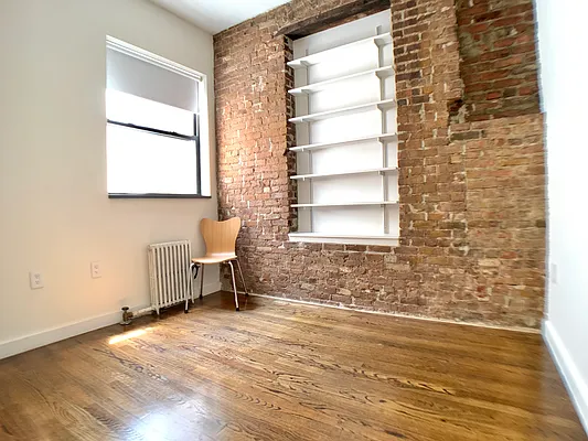 Rented by Bohemia Realty Group | media 23