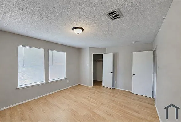 8745 Fox Meadow Way — Photo 9
