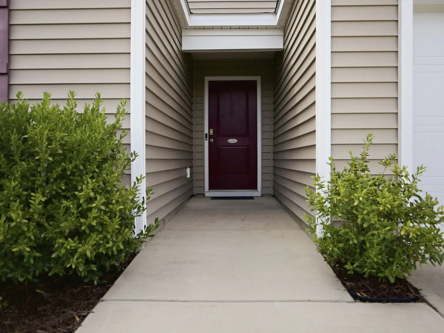 3 bed, 1343 sqft, $2,195 — Photo 4