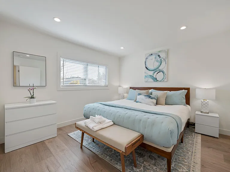 520 Piazza Dr #B — Photo 4