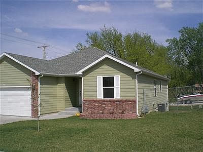 2nd image of 501 Tallgrass Dr