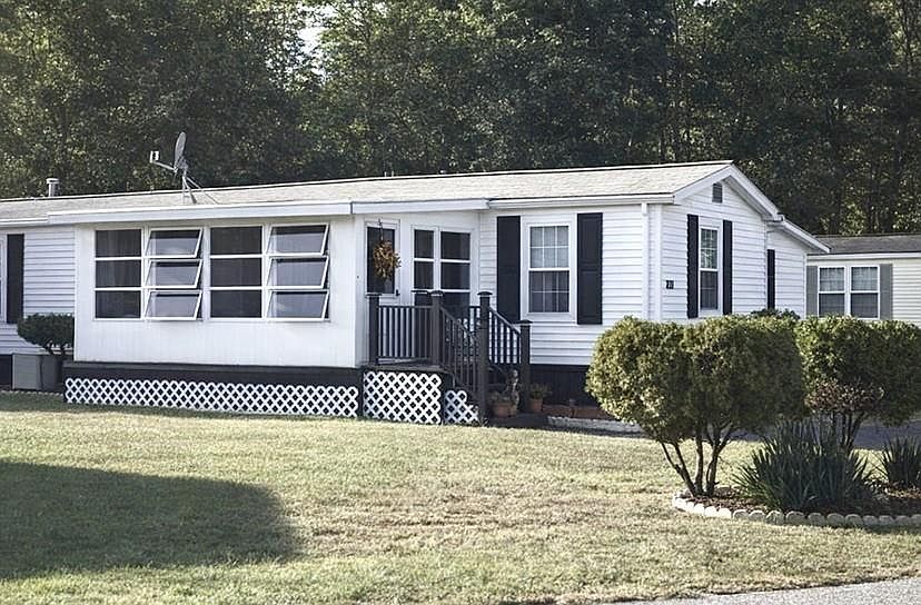 1st image of 77 Wright Way