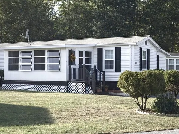 77 Wright Way, Coventry, RI 02816