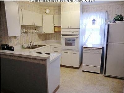 5th image of 426 Waverly Dr