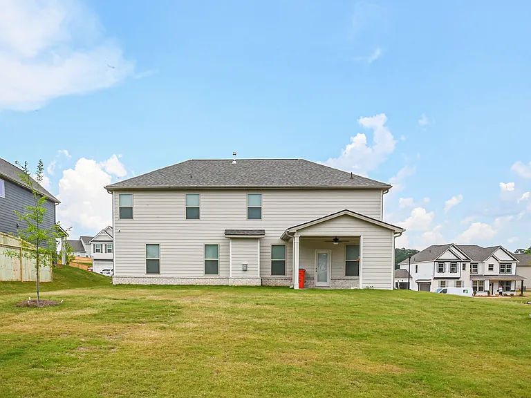 628 Sidney Ct — Photo 86