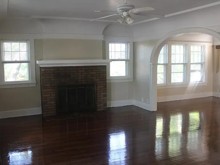 3601 Wright Ave — Photo 6
