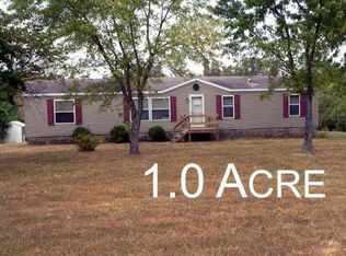 2049 William Simmons Rd, Bowling Green, KY 42101